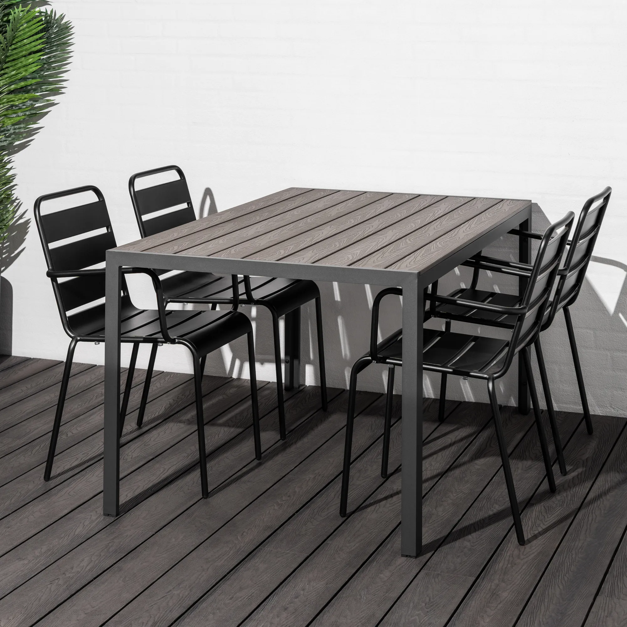 Homeville Chloe metal sort