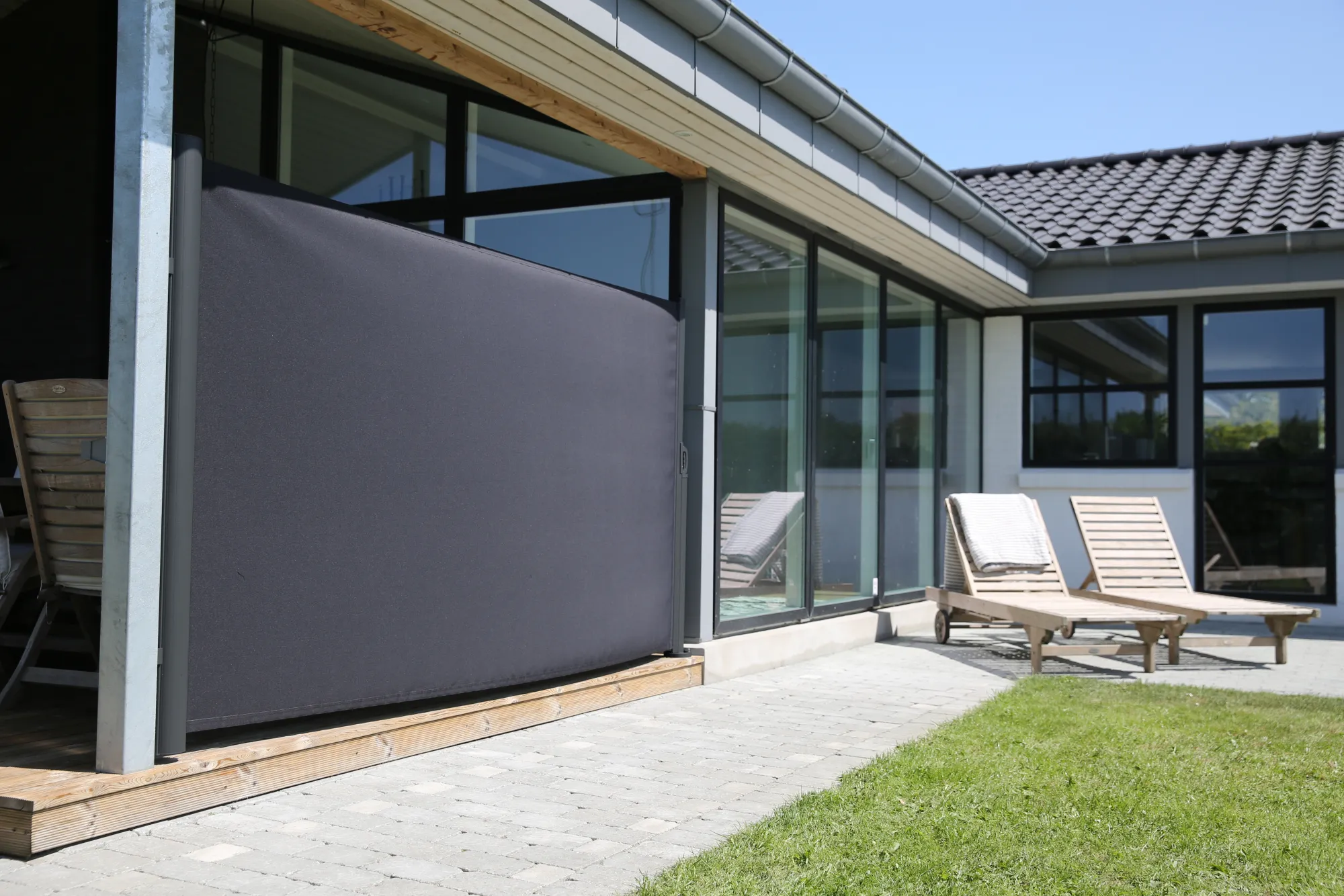 Essence læsejl lukket 600x160cm sort/antracitgrå