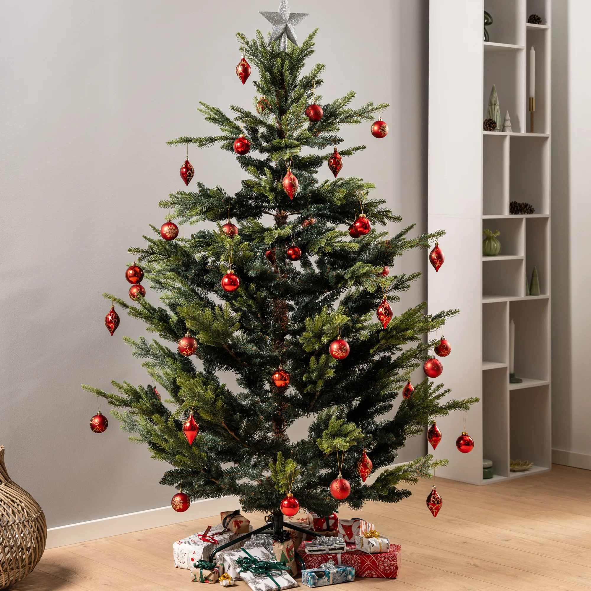 Homeville Klassisk juletræ 180cm