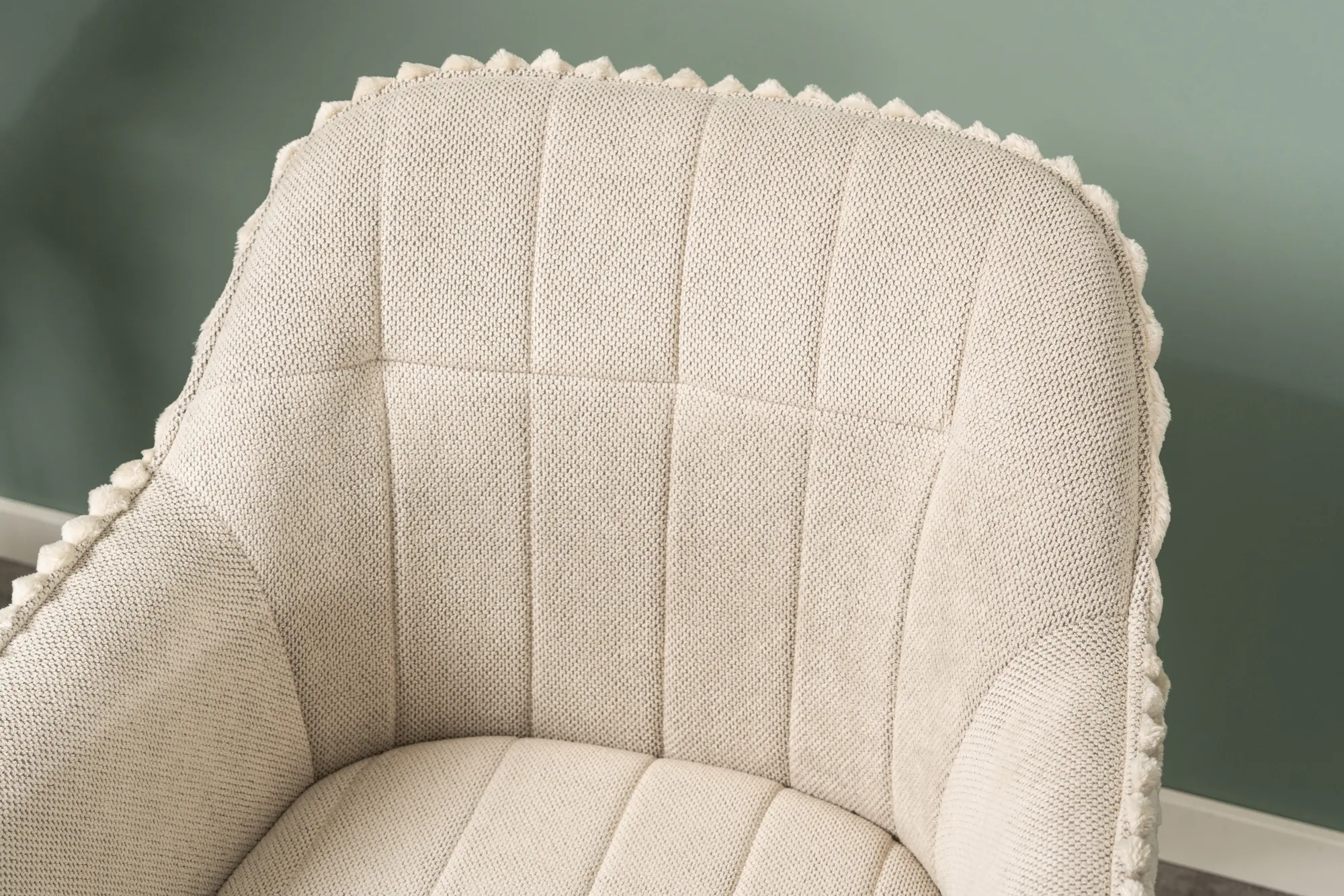 Homeville Laura med drejefunktion imiteret pels beige