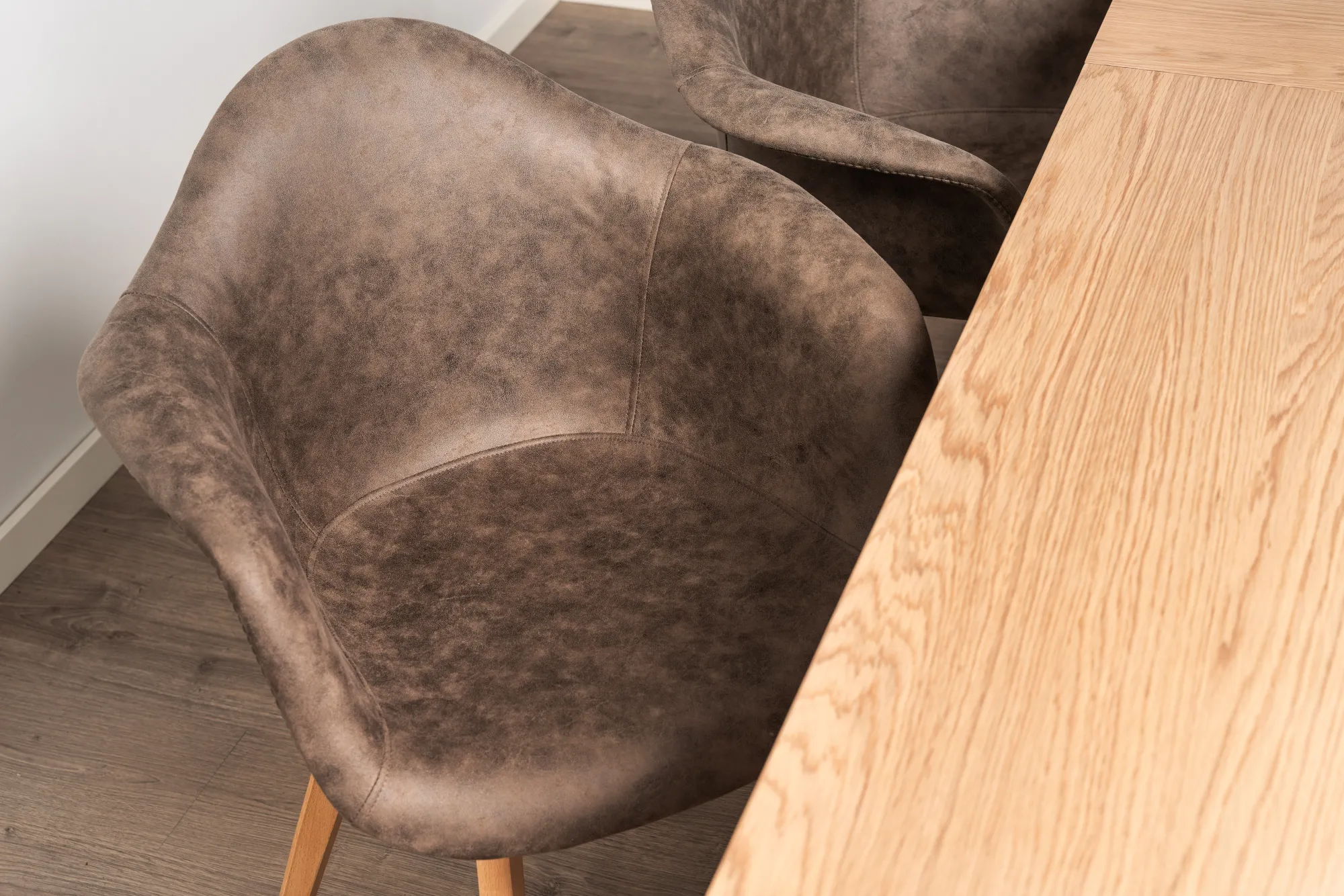 Homeville Lucas suede brun/natur