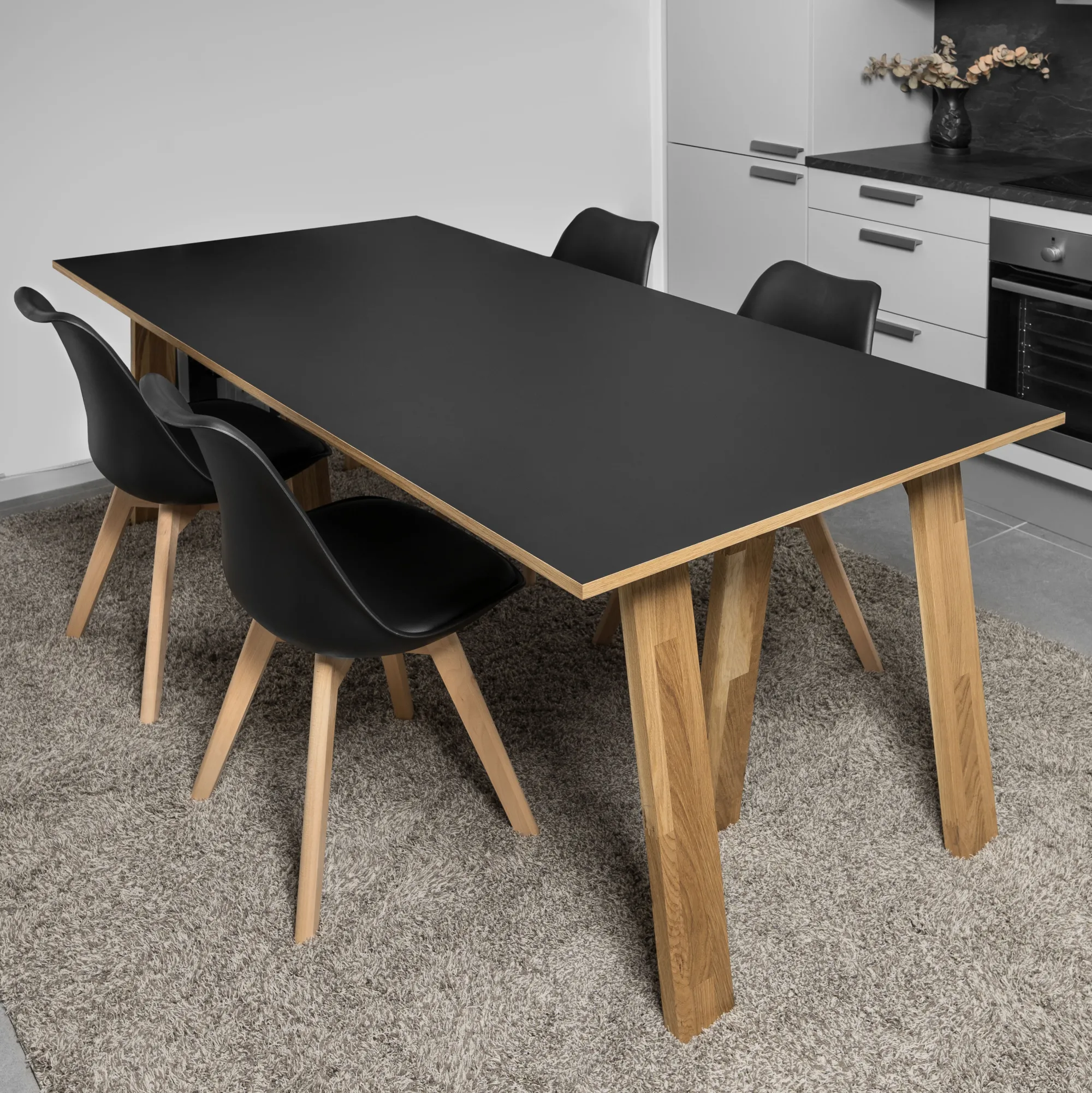 Homeville Marius sort/bøg