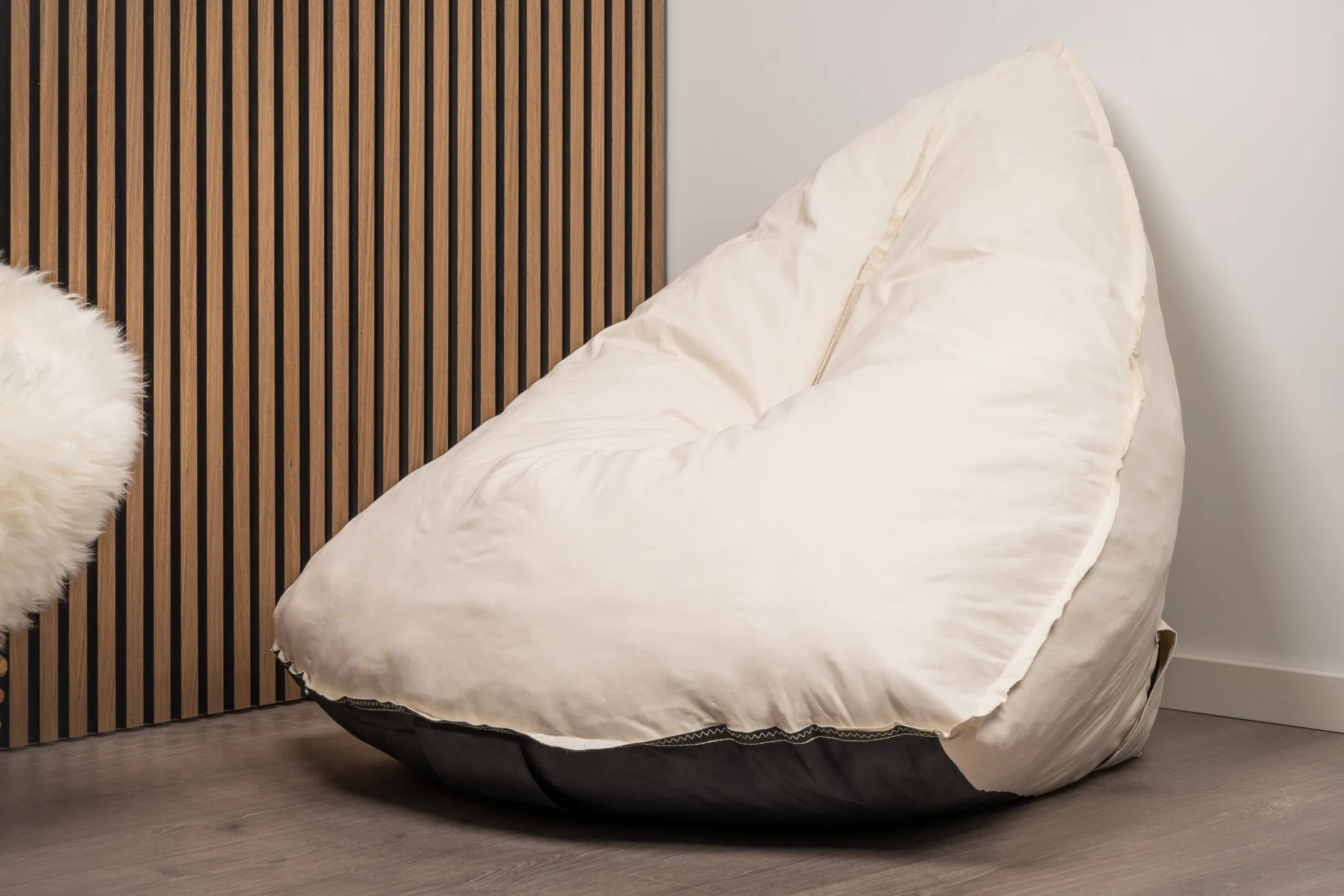 Homeville Oval sækkestol stof creme